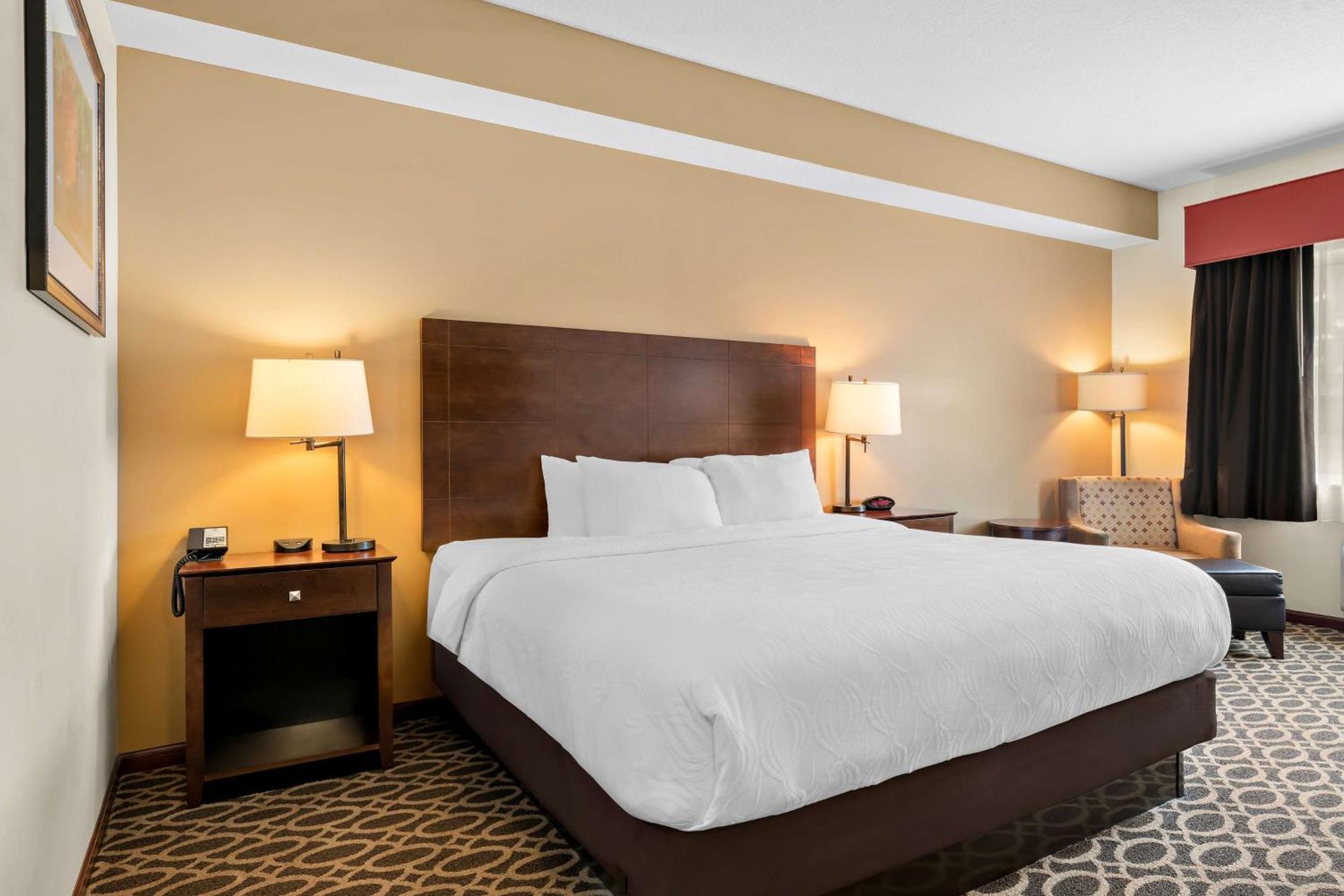 Best Western Paradise Inn Savoy Екстериор снимка